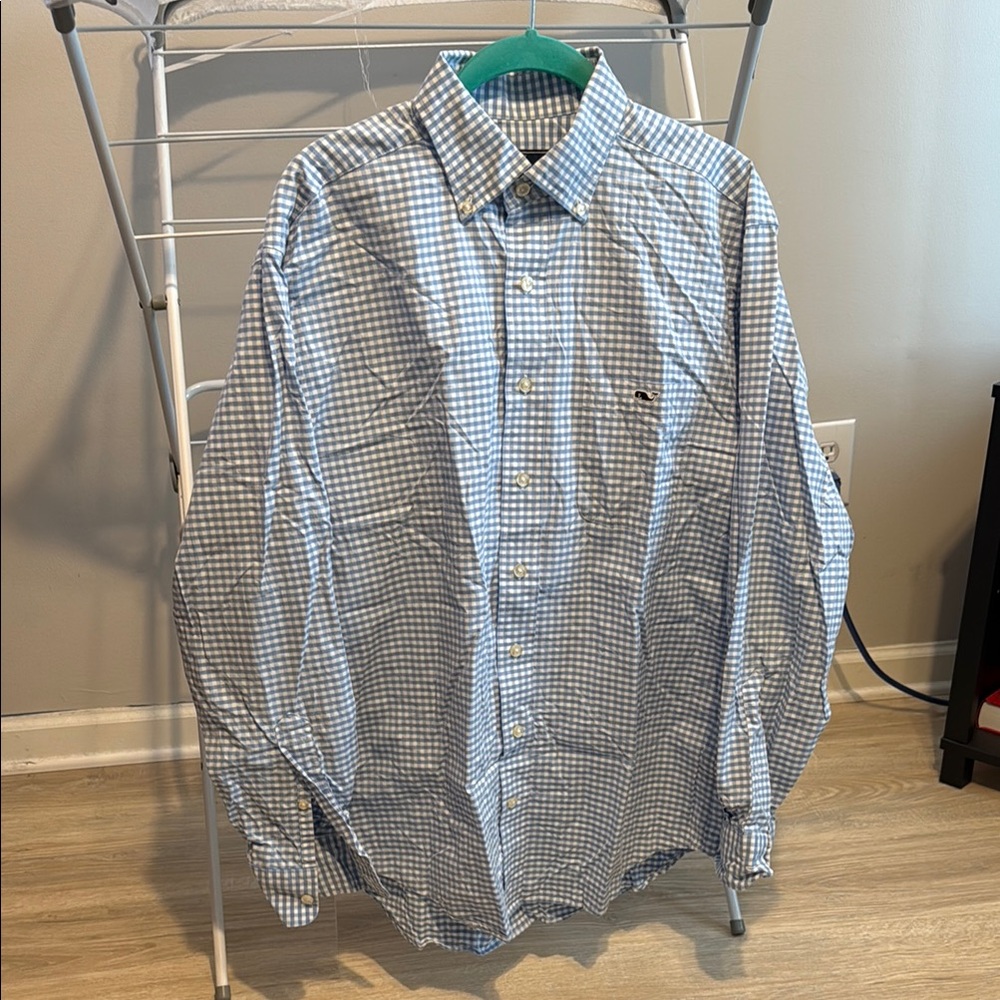 Vineyard Vines Blue and White Casual Button-Down Shirt